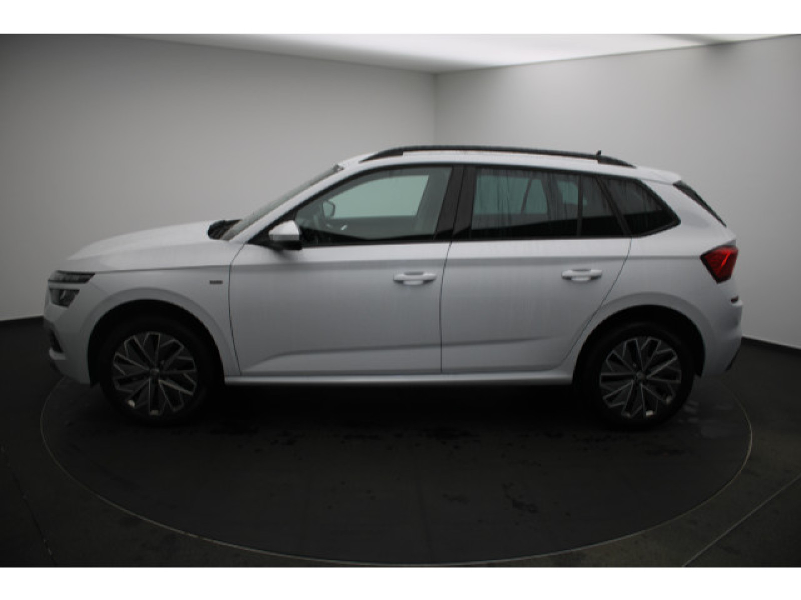 Škoda - Kamiq_15