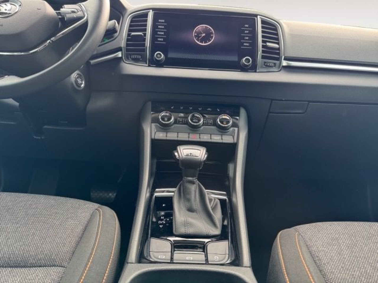 Škoda - Karoq_11