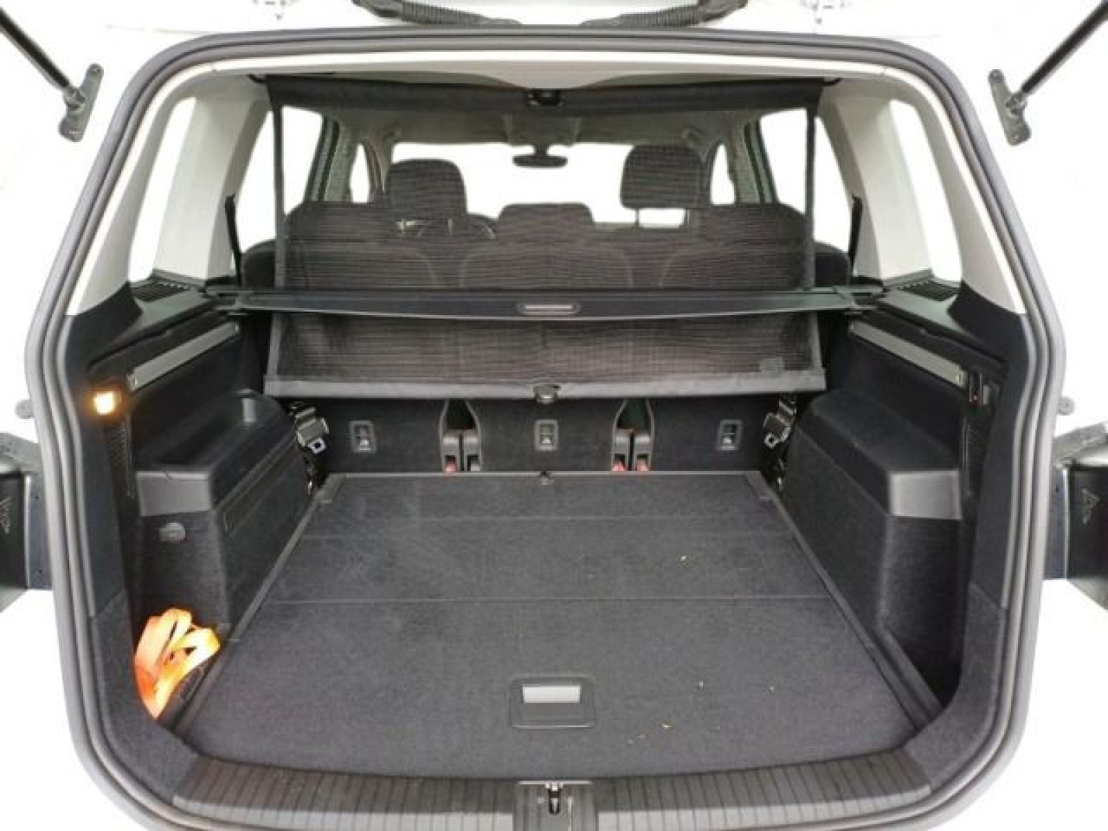 kofferraum-innen kofferraum-innen