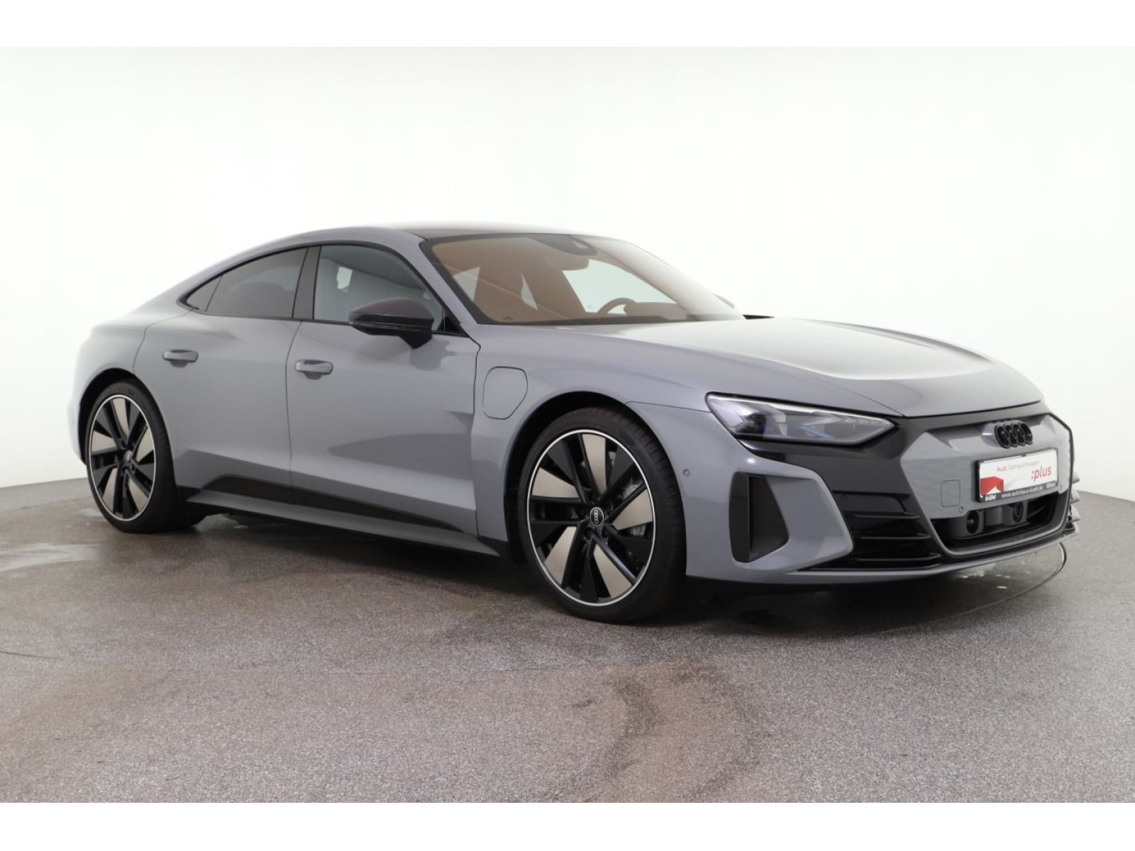 diagonal-frontansicht-aussen diagonal-frontansicht-aussen