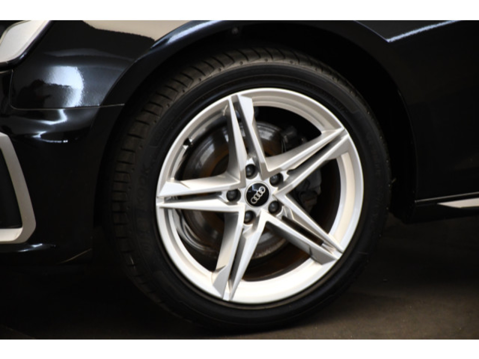 Audi - A4 Avant_12