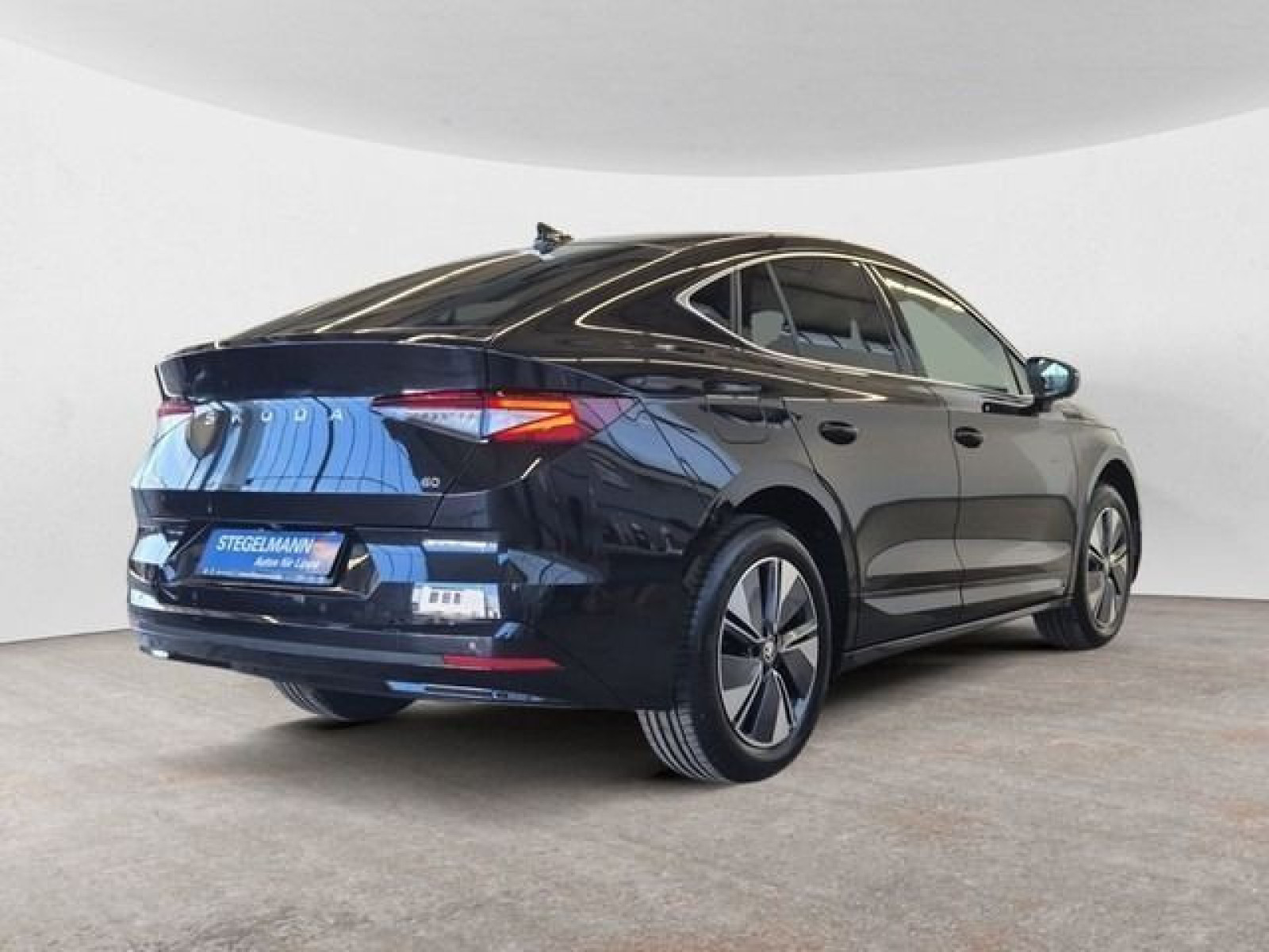 Škoda - Enyaq_3