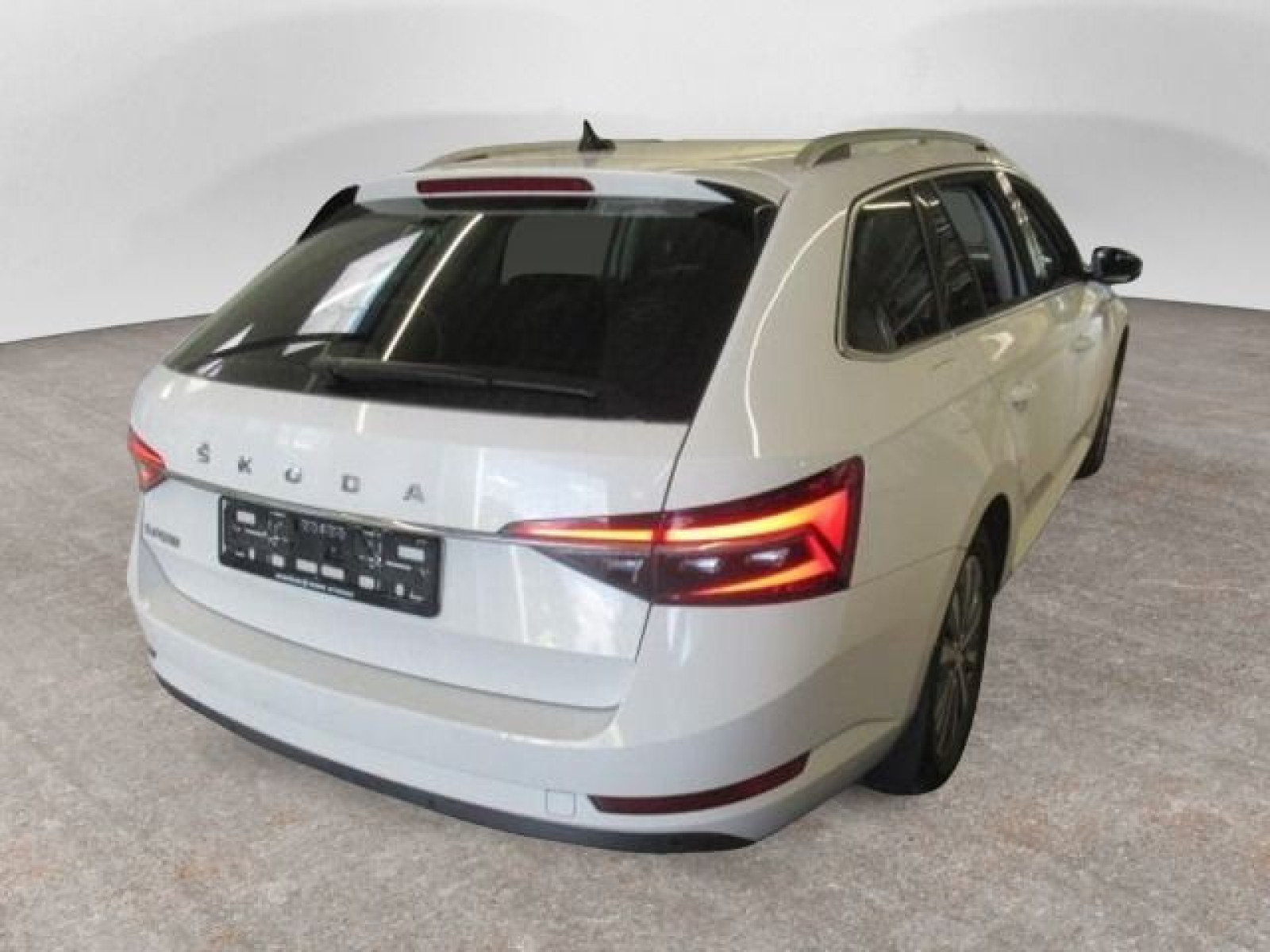 Škoda - Superb_3