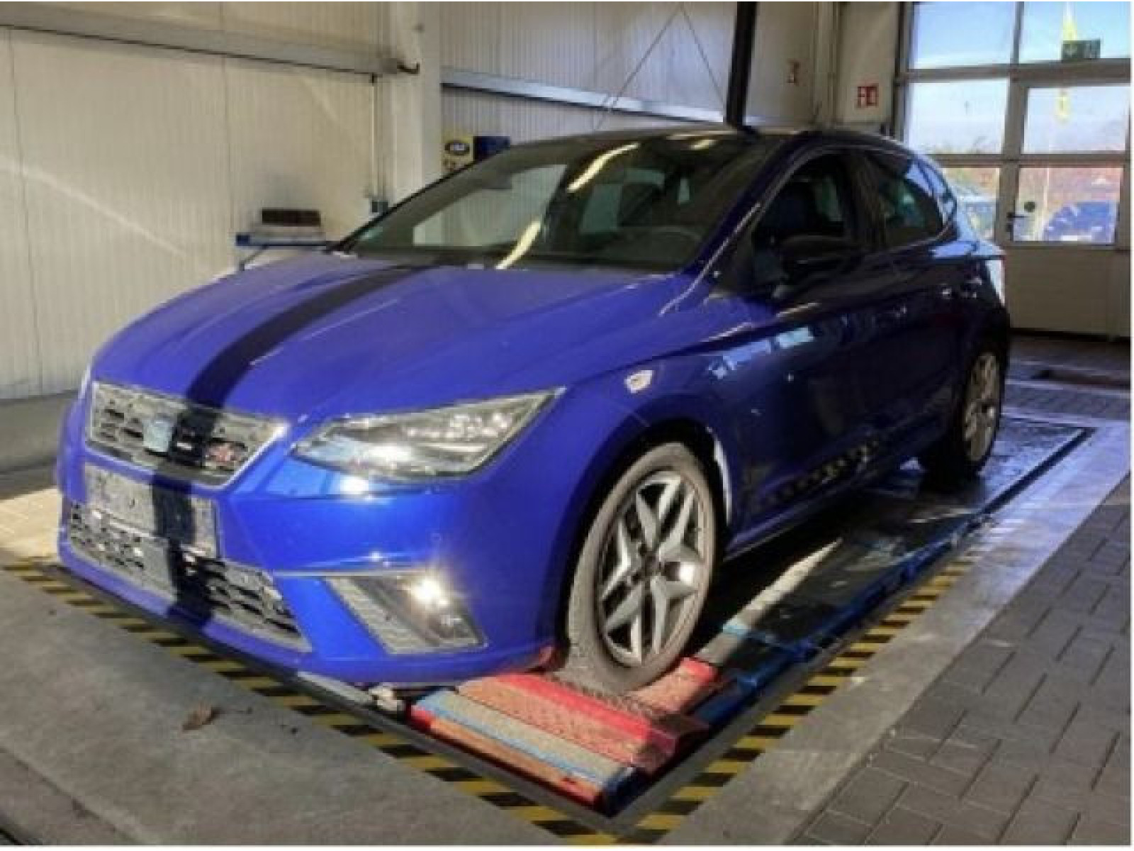 diagonal-frontansicht-aussen