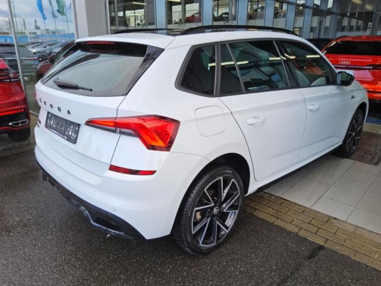 diagonalansicht-hinten-aussen