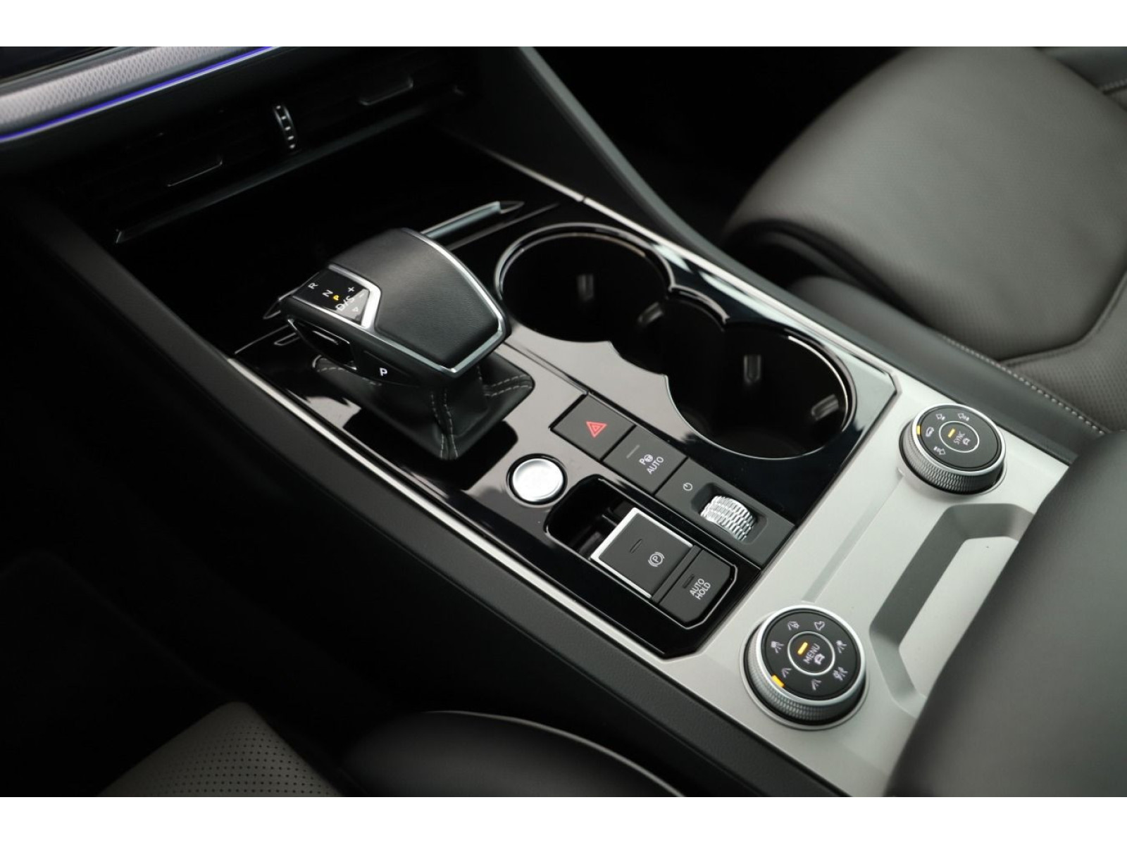 Volkswagen - Touareg_14 Volkswagen - Touareg_14