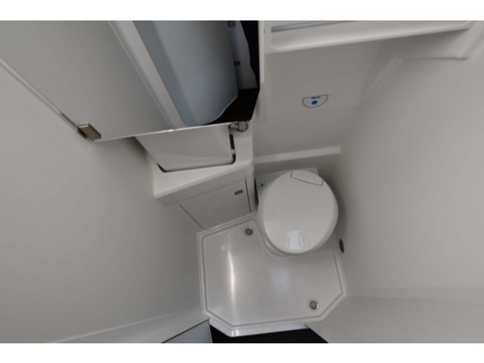 Volkswagen - California_15