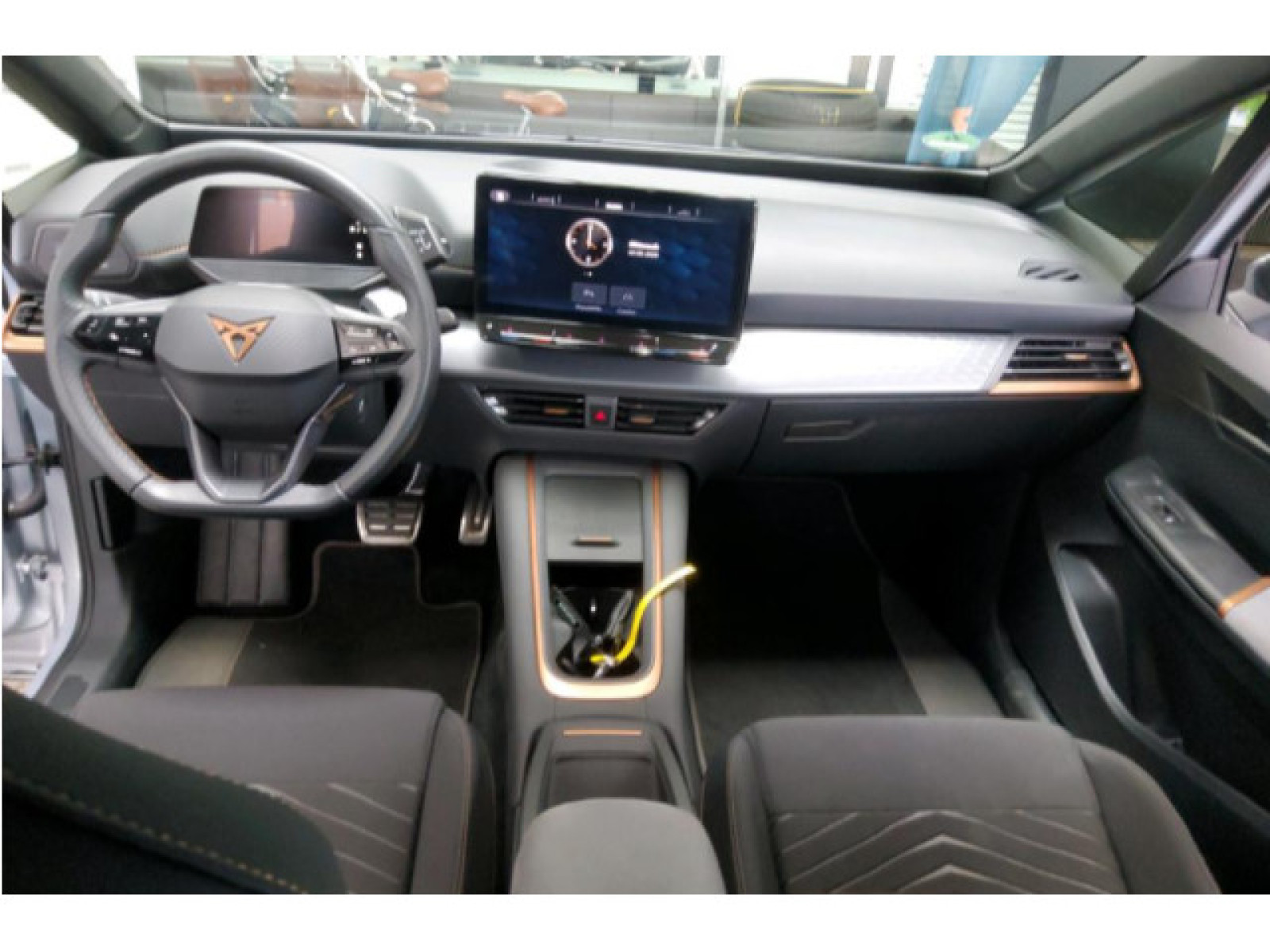 Cupra - Born_4