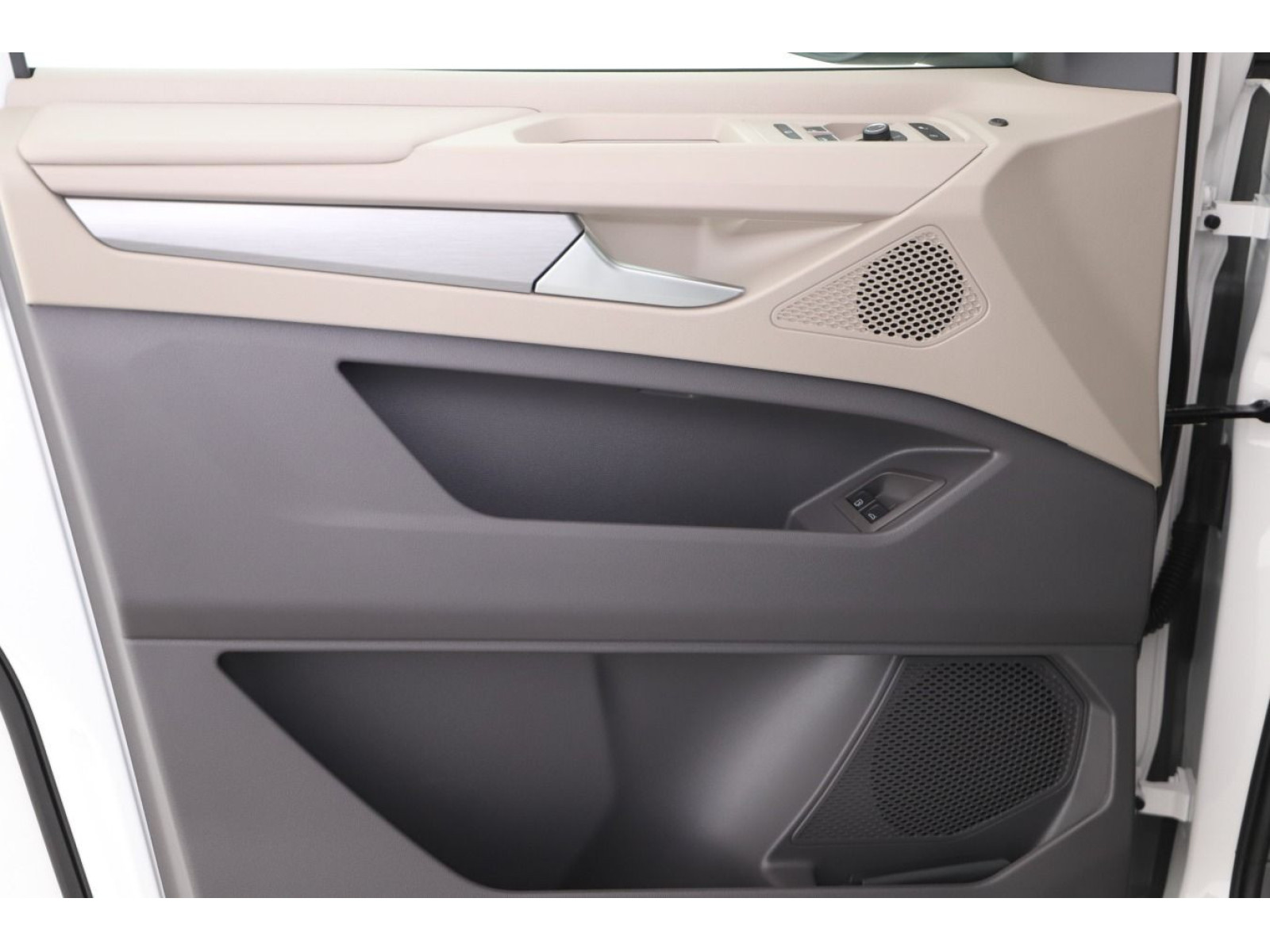 Volkswagen - T7 Multivan_15