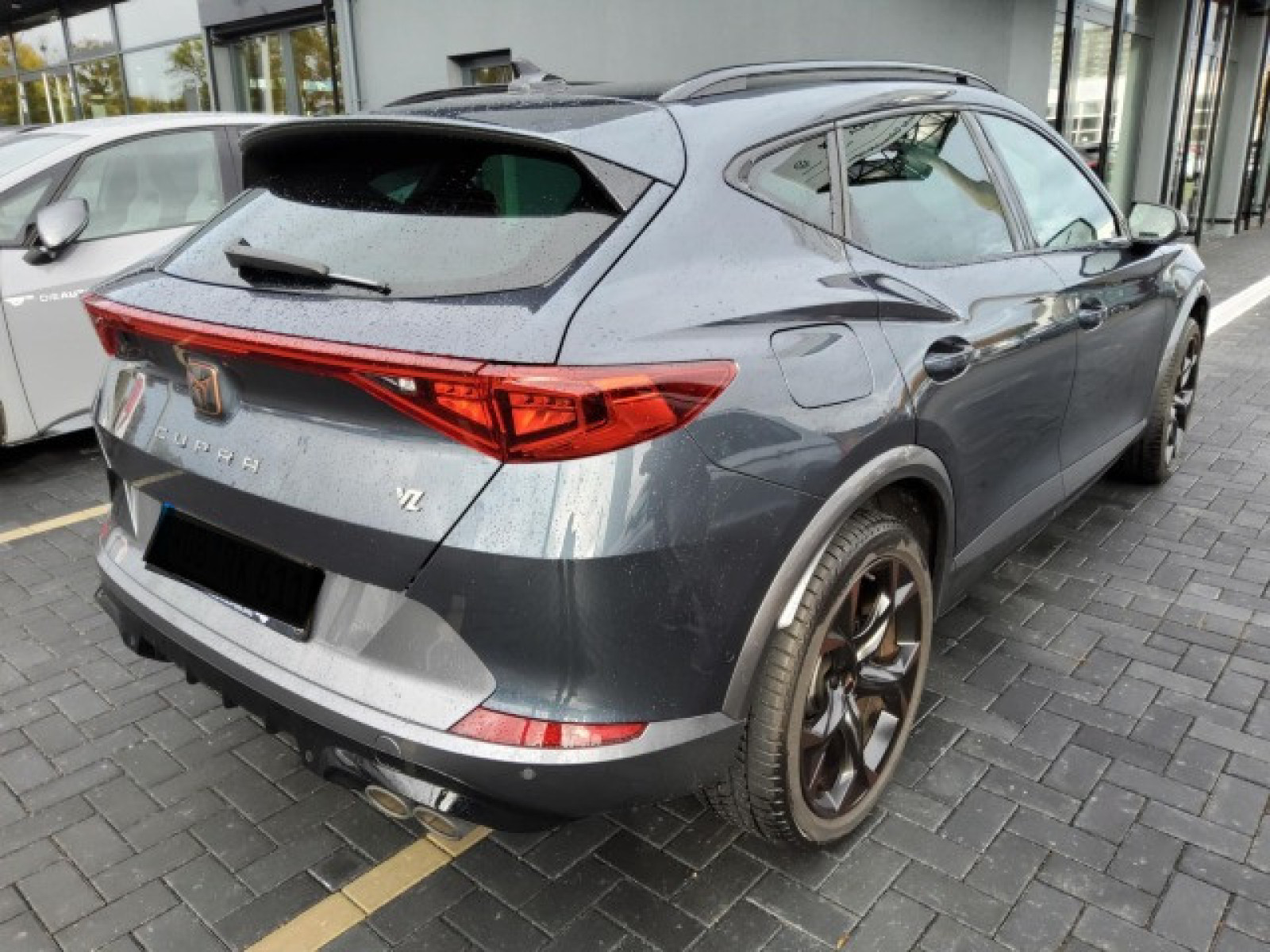 diagonalansicht-hinten-aussen