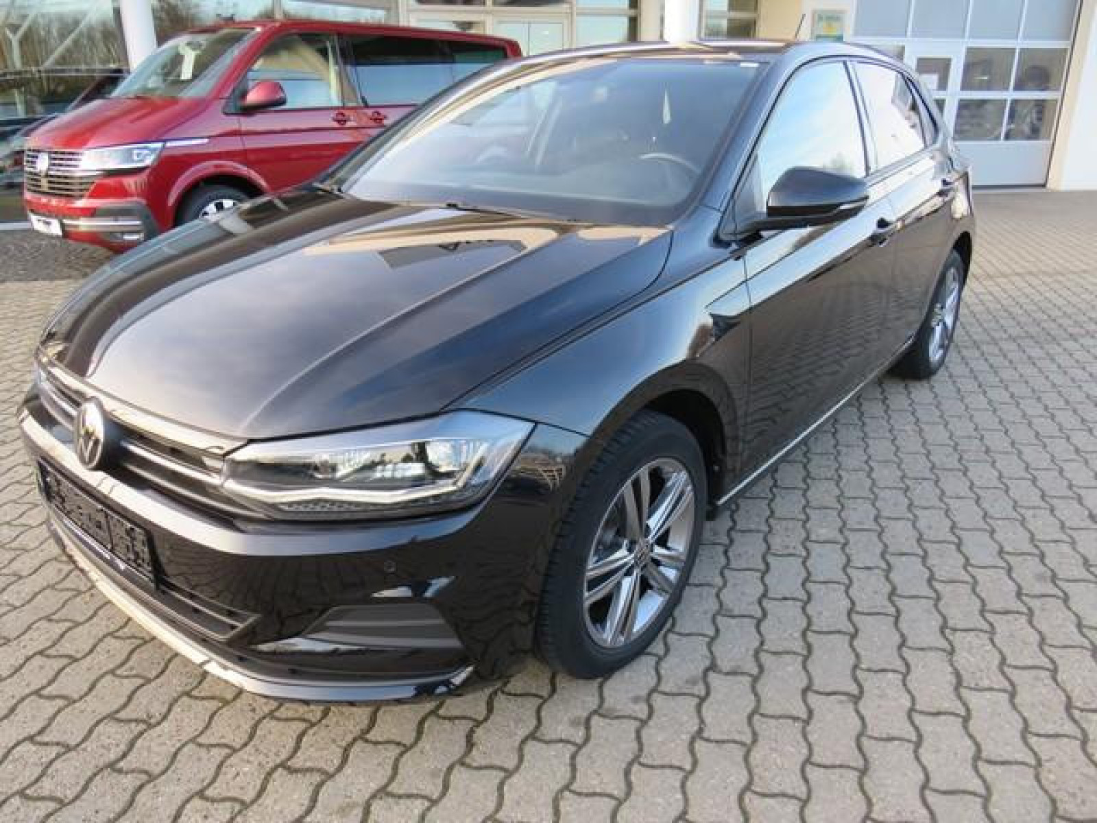 diagonal-frontansicht-aussen