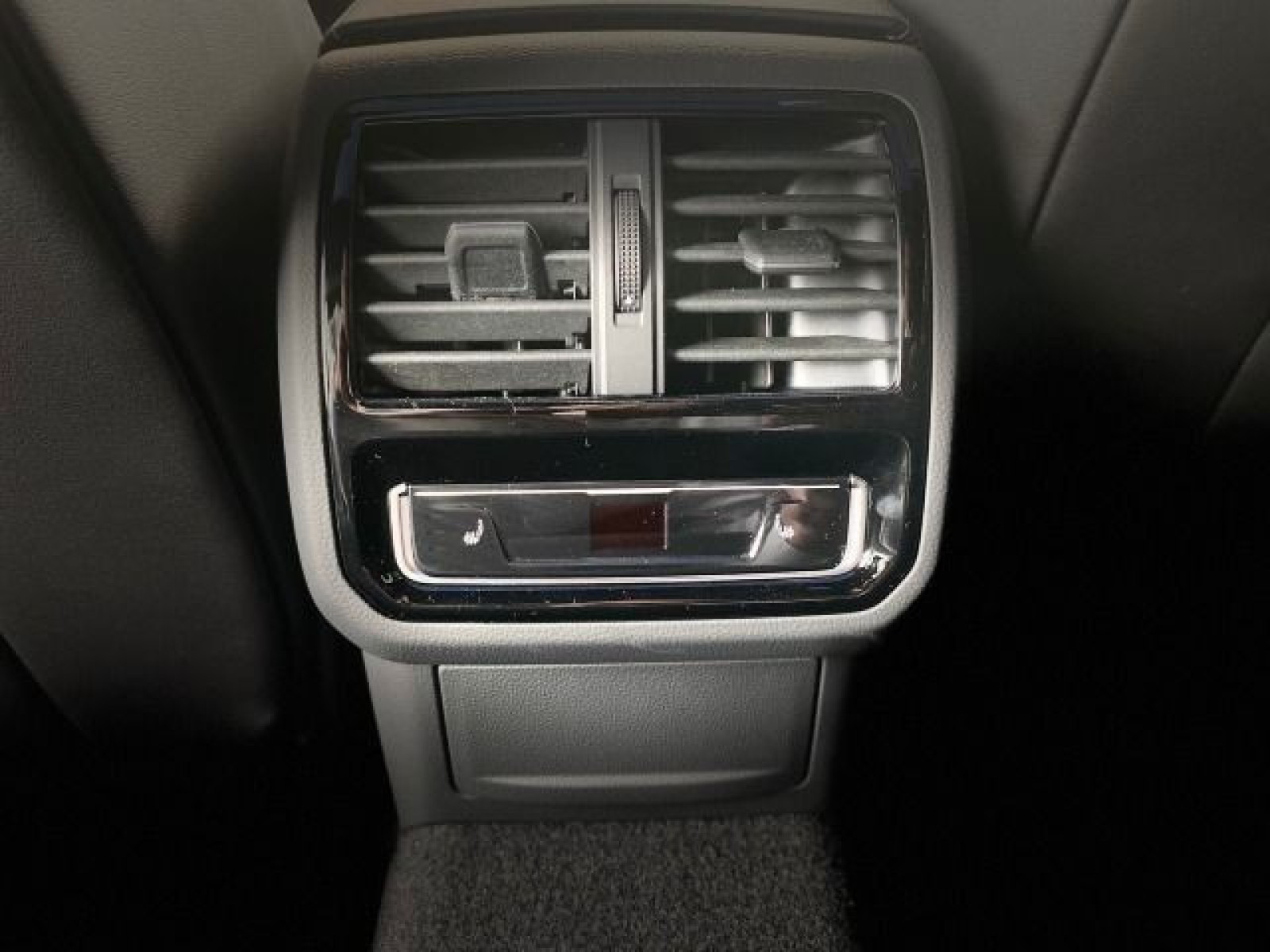 Volkswagen - Arteon Shooting Brake_21